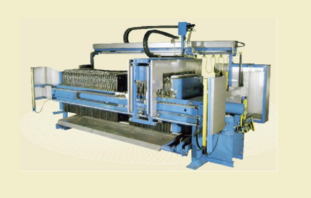 XZG1250 自动厢式隔膜压滤机(液压压紧、自动拉板)